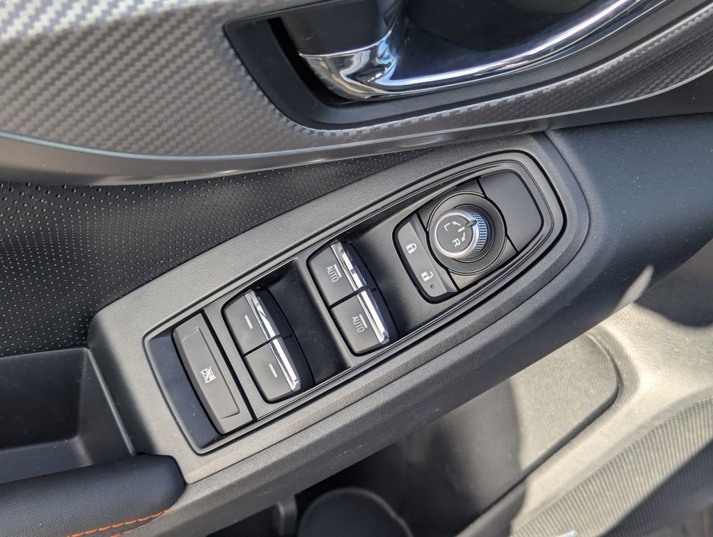 Used 2022 Subaru Crosstrek 2.5i Limited w/ Moonroof Package 2 image 27