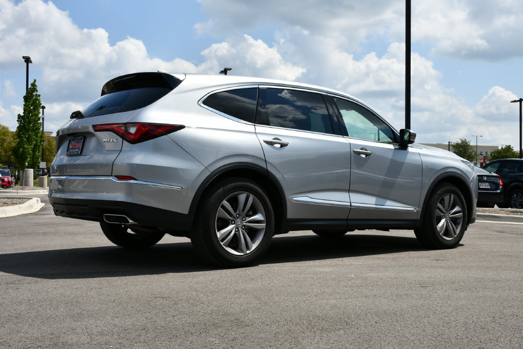 Used 2023 Acura MDX FWD image 9