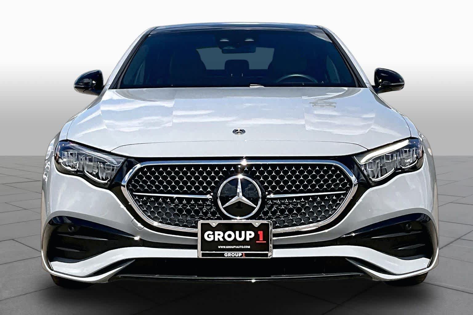 Used 2025 Mercedes-Benz E 450 4MATIC Sedan w/ Driver Assistance Package image 4