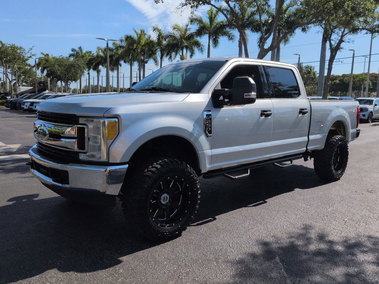 Used 2017 Ford F250 XLT AWD/4WD image 7