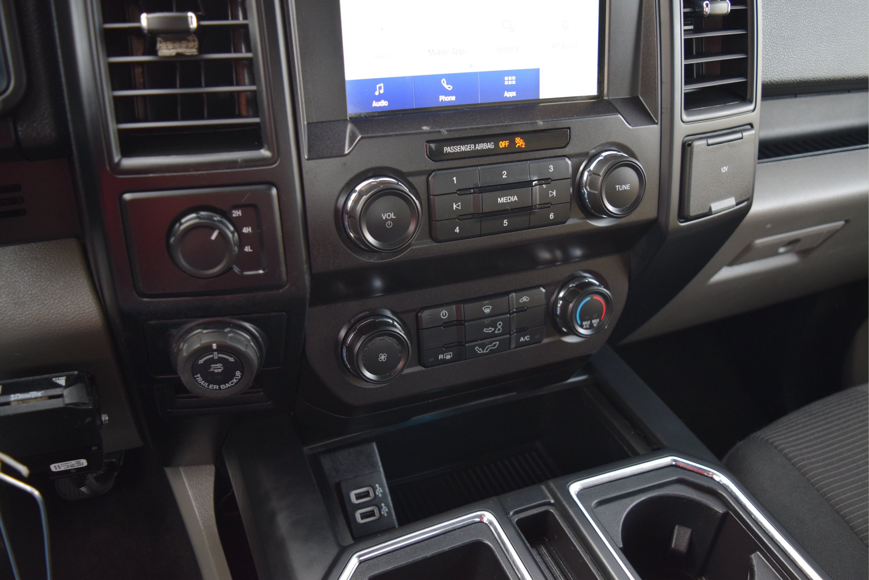 Used 2020 Ford F150 XL w/ Equipment Group 101A Mid AWD/4WD image 15