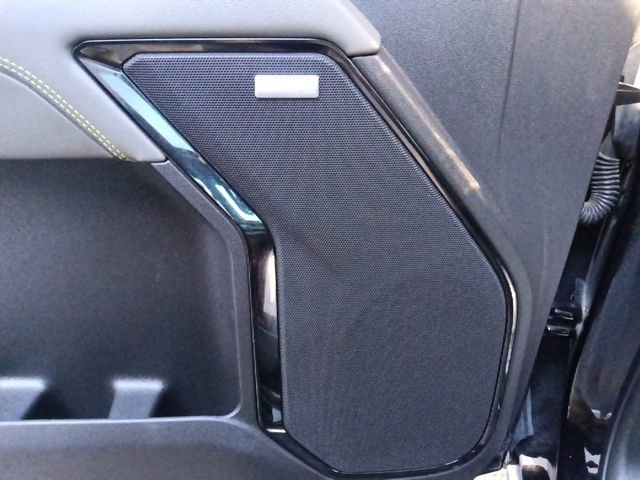 Used 2023 Chevrolet Silverado 1500 ZR2 w/ Technology Package image 13