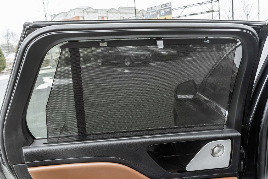 Used 2021 Lincoln Aviator Reserve w/ Equipment Group 202A image 35