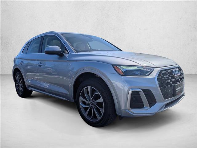 Used 2022 Audi Q5 2.0T Premium Plus w/ Premium Plus Package image 3
