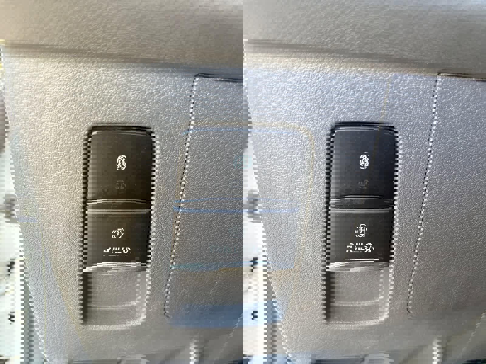 Used 2023 Ford Transit 250 Low Roof AWD w/ Exterior Upgrade Package image 26