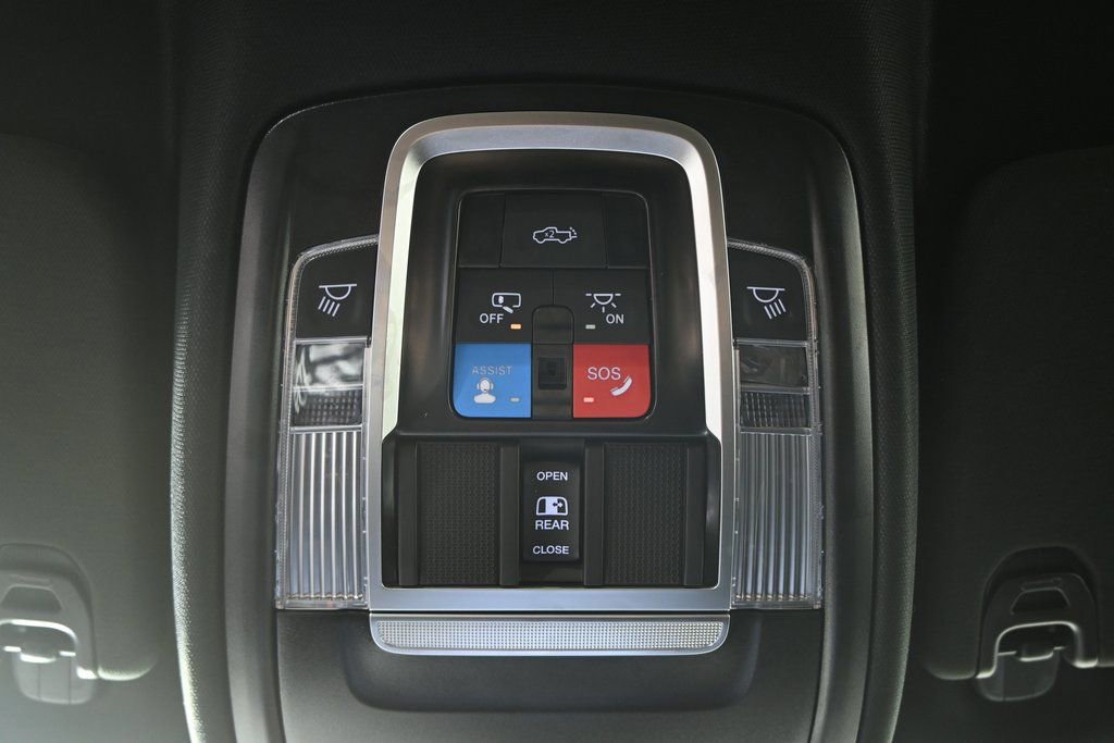 Used 2025 RAM 1500 Laramie image 35