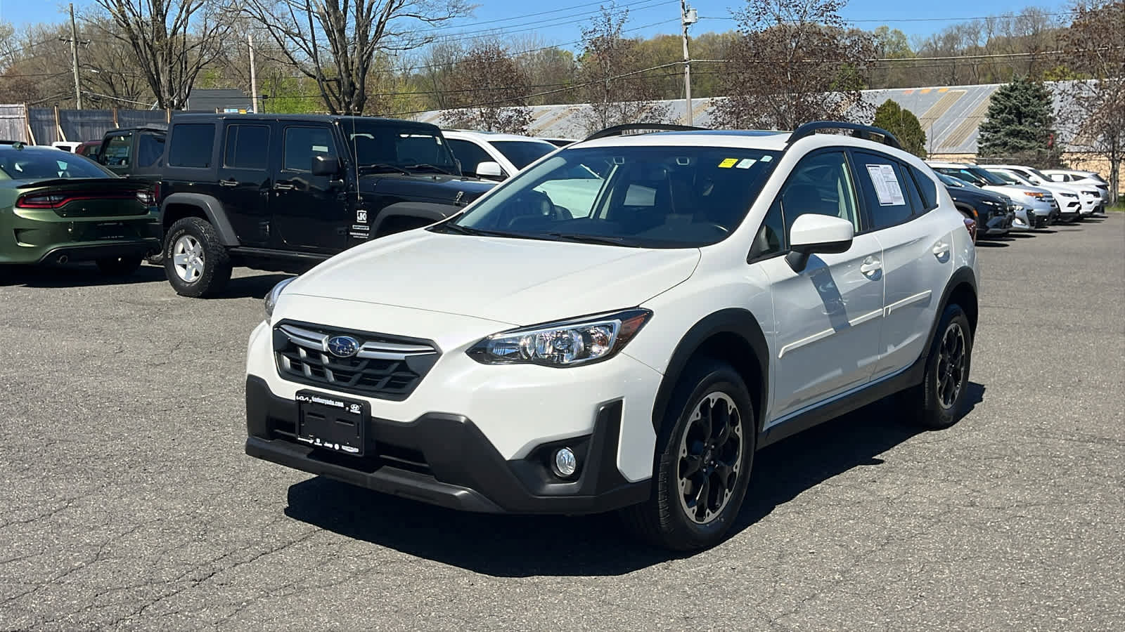 Used 2021 Subaru Crosstrek 2.0i Premium w/ Moonroof Package AWD/4WD image 3