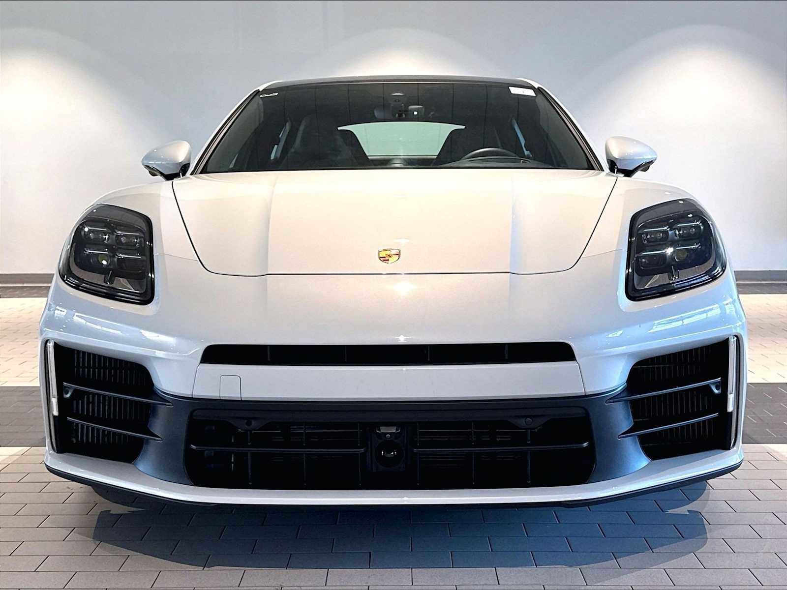 Used 2024 Porsche Panamera 4 AWD/4WD image 13