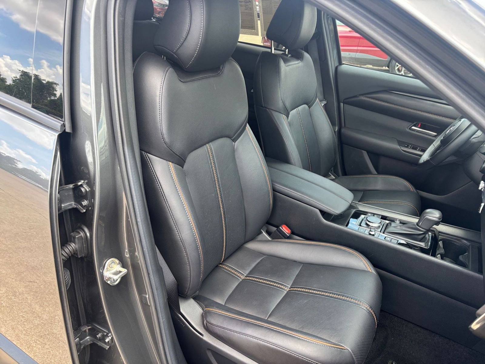Used 2025 MAZDA CX-50 2.5 Hybrid w/ Premium Plus Pkg AWD/4WD image 38