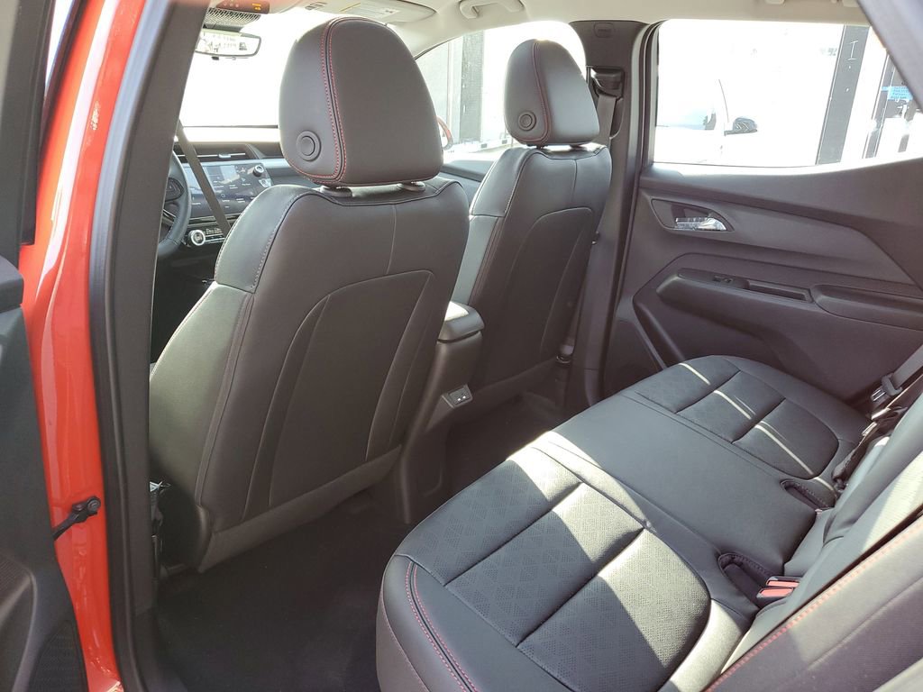 New 2027 Chevrolet Bolt RS w/ Technology Package FWD image 14
