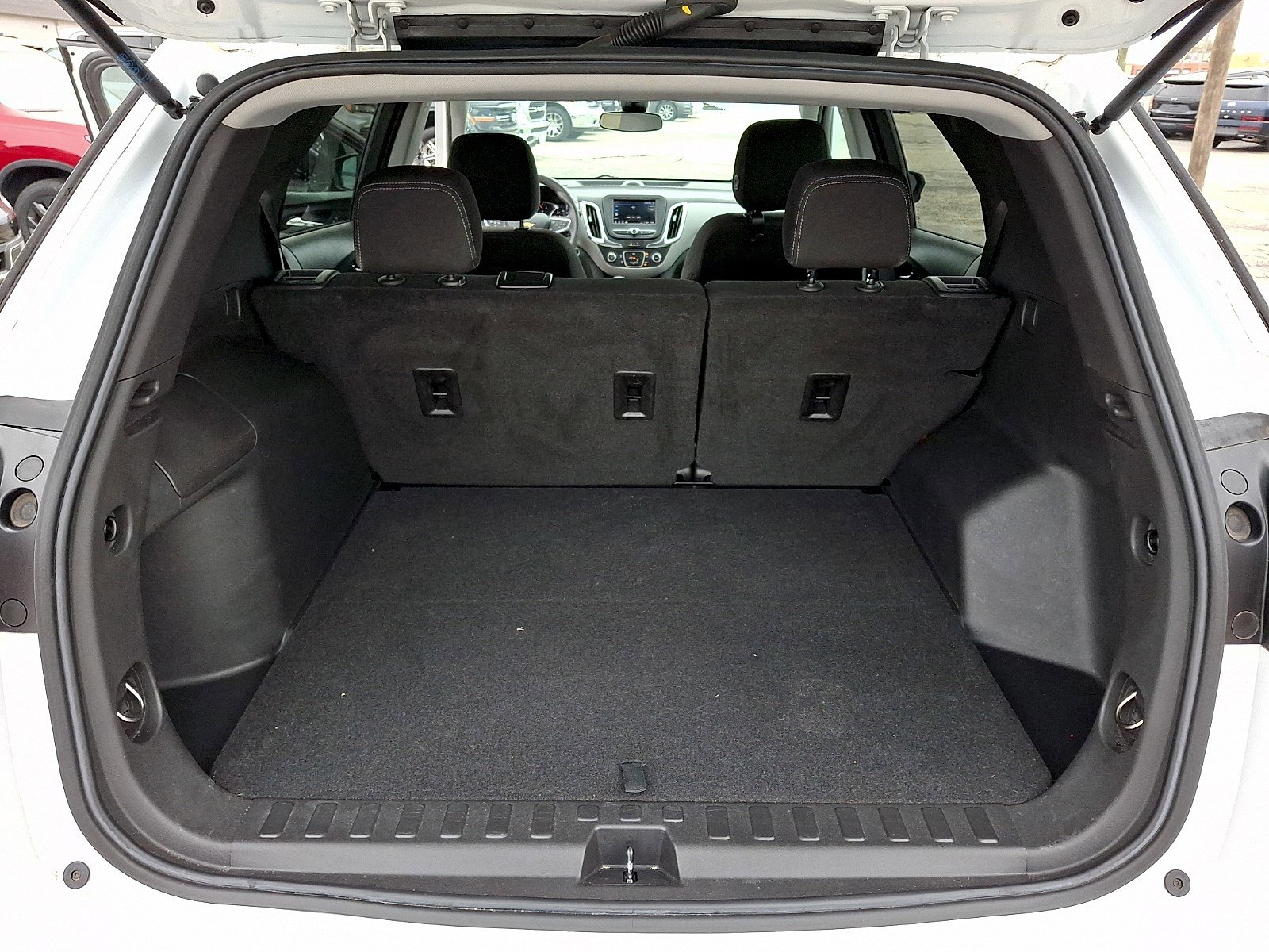 Used 2022 Chevrolet Equinox LS w/ LS Convenience Package FWD image 28