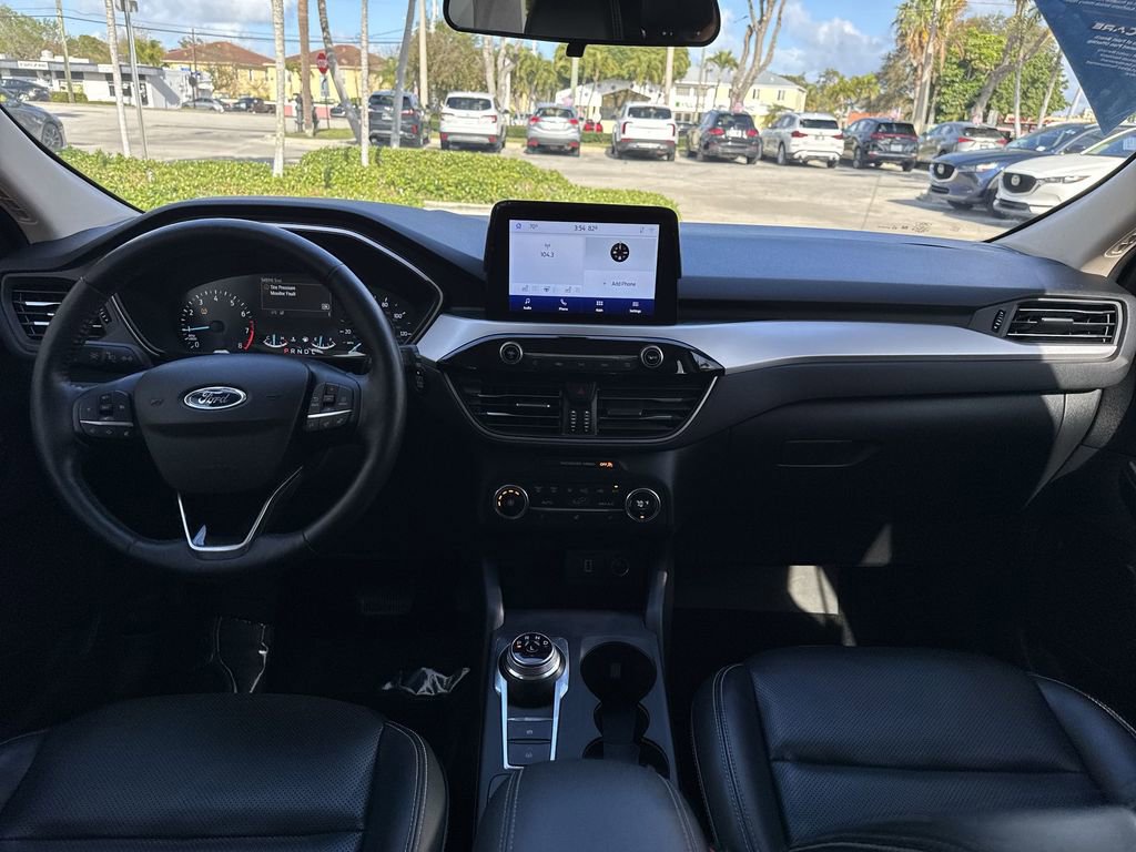 Used 2020 Ford Escape SEL image 15