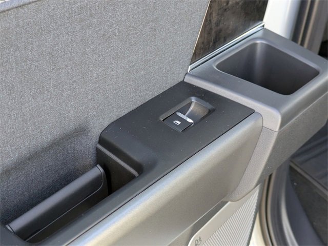 New 2026 Ford F250 Lariat w/ Black Appearance Package image 32