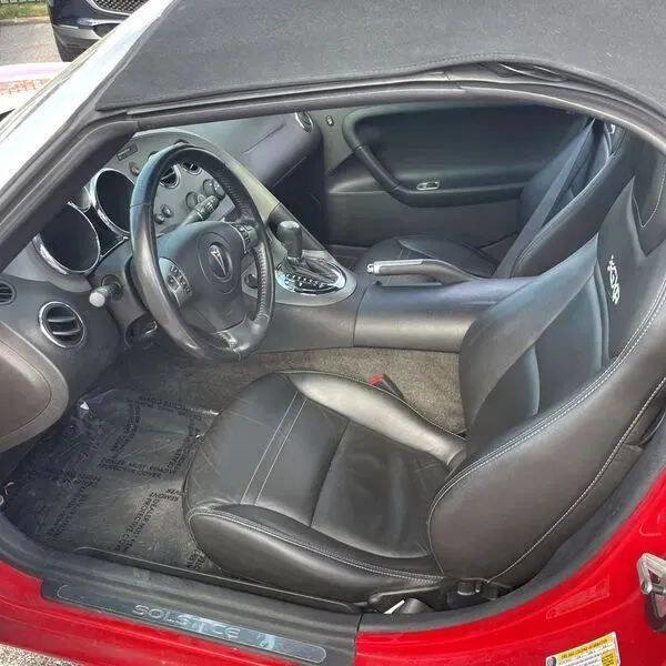 Used 2007 Pontiac Solstice GXP w/ Premium Package image 13