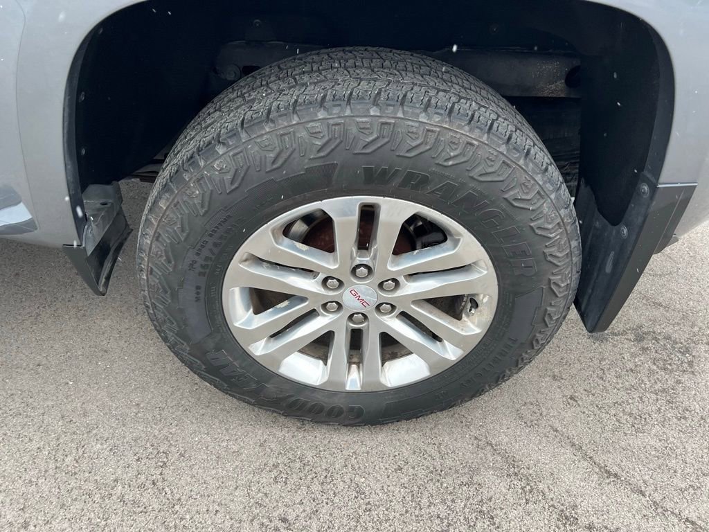 Used 2018 GMC Canyon SLT w/ Driver Alert Package image 13