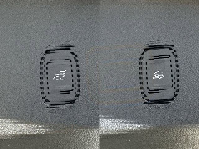 New 2026 Cadillac Lyriq Signature Luxury image 27