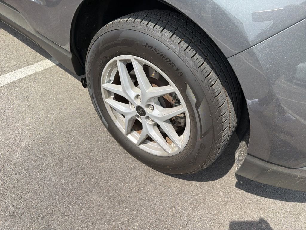 Used 2024 Ford Edge SEL image 24