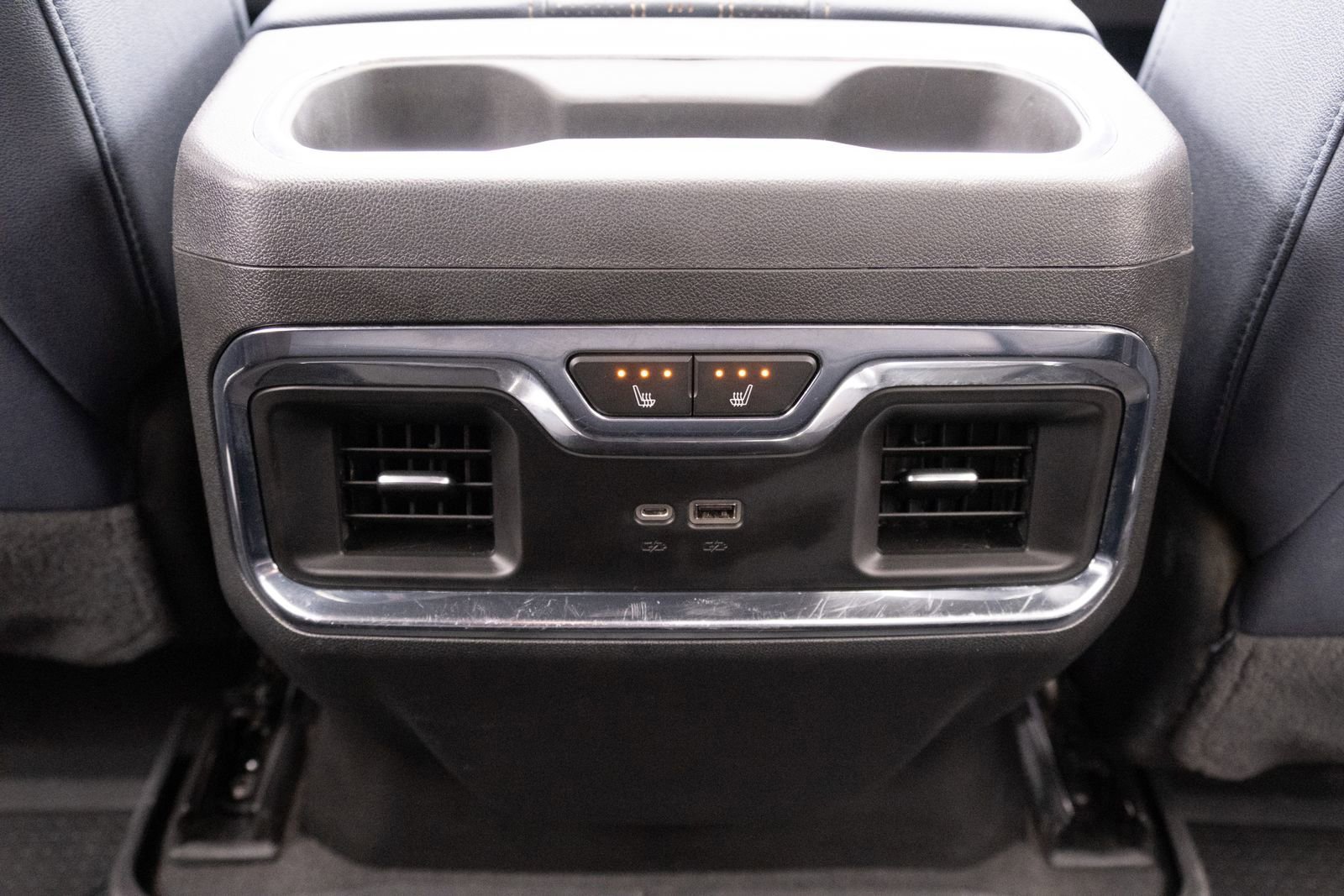 Used 2023 Chevrolet Silverado 1500 High Country w/ Technology Package image 20