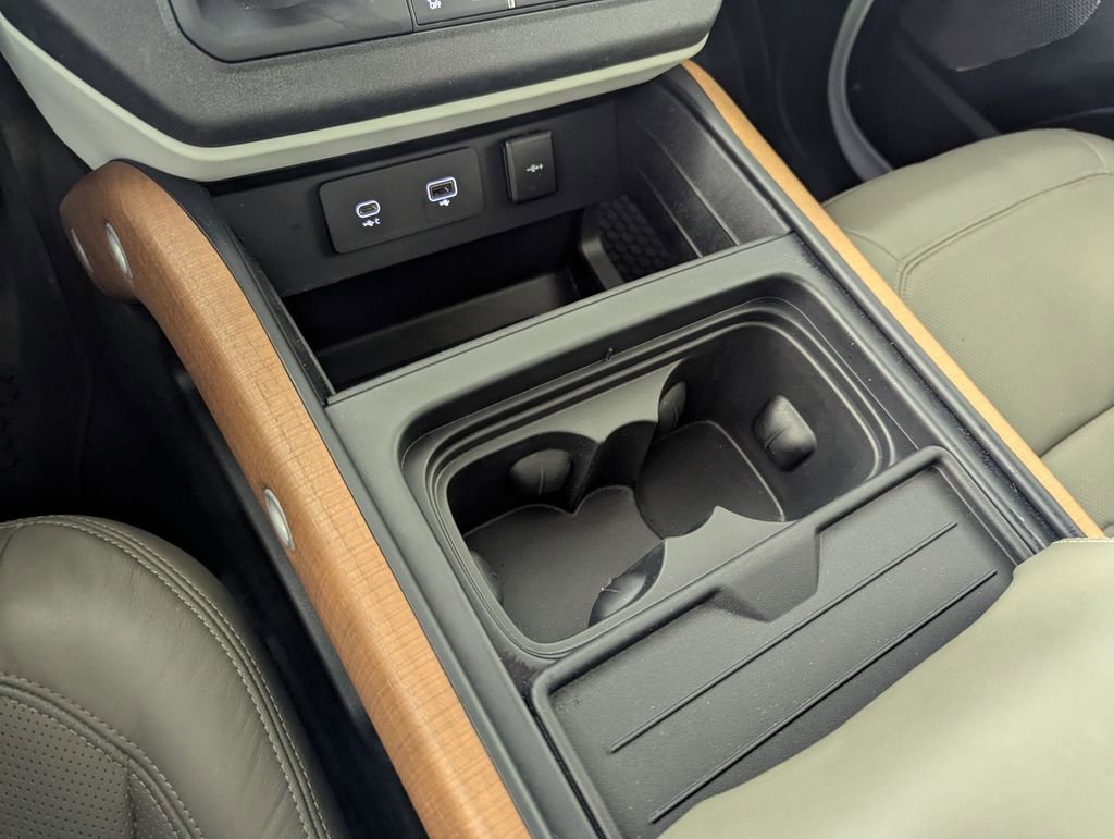 Used 2020 Land Rover Defender 110 HSE image 48