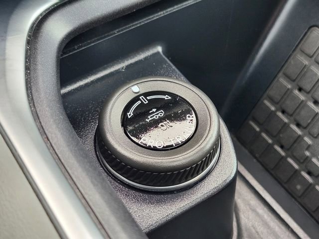 Certified 2025 Ford Expedition Max Platinum image 30