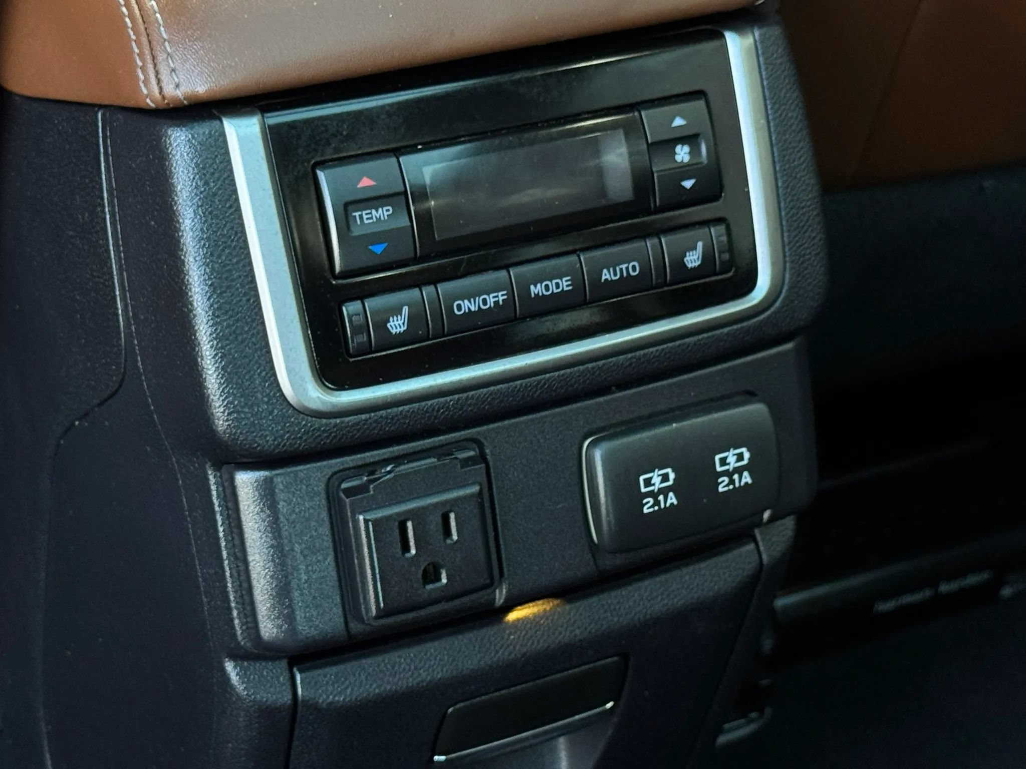 Used 2019 Subaru Ascent Touring AWD/4WD image 21