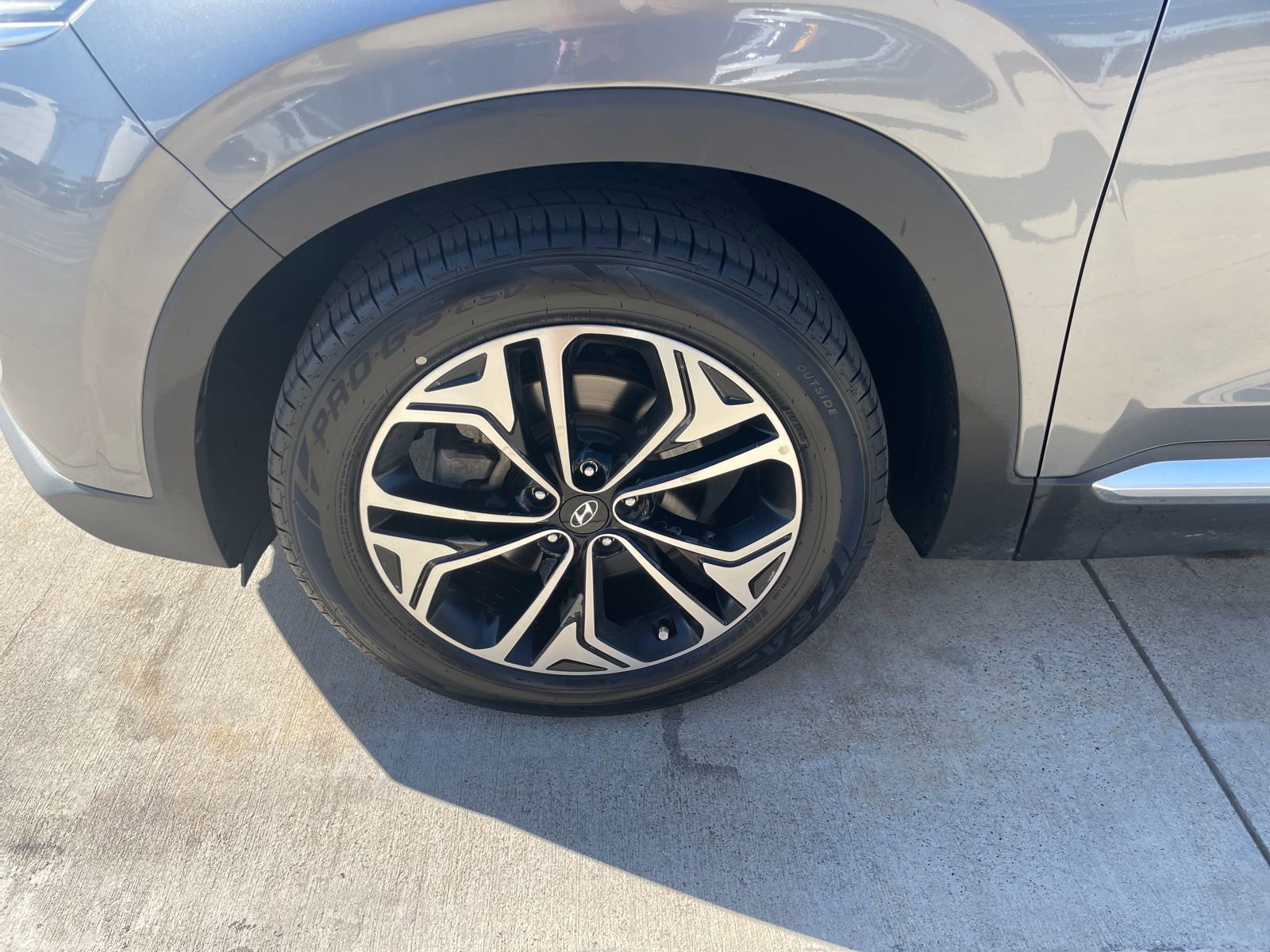 Used 2019 Hyundai Santa Fe SEL w/ Cargo Package image 28