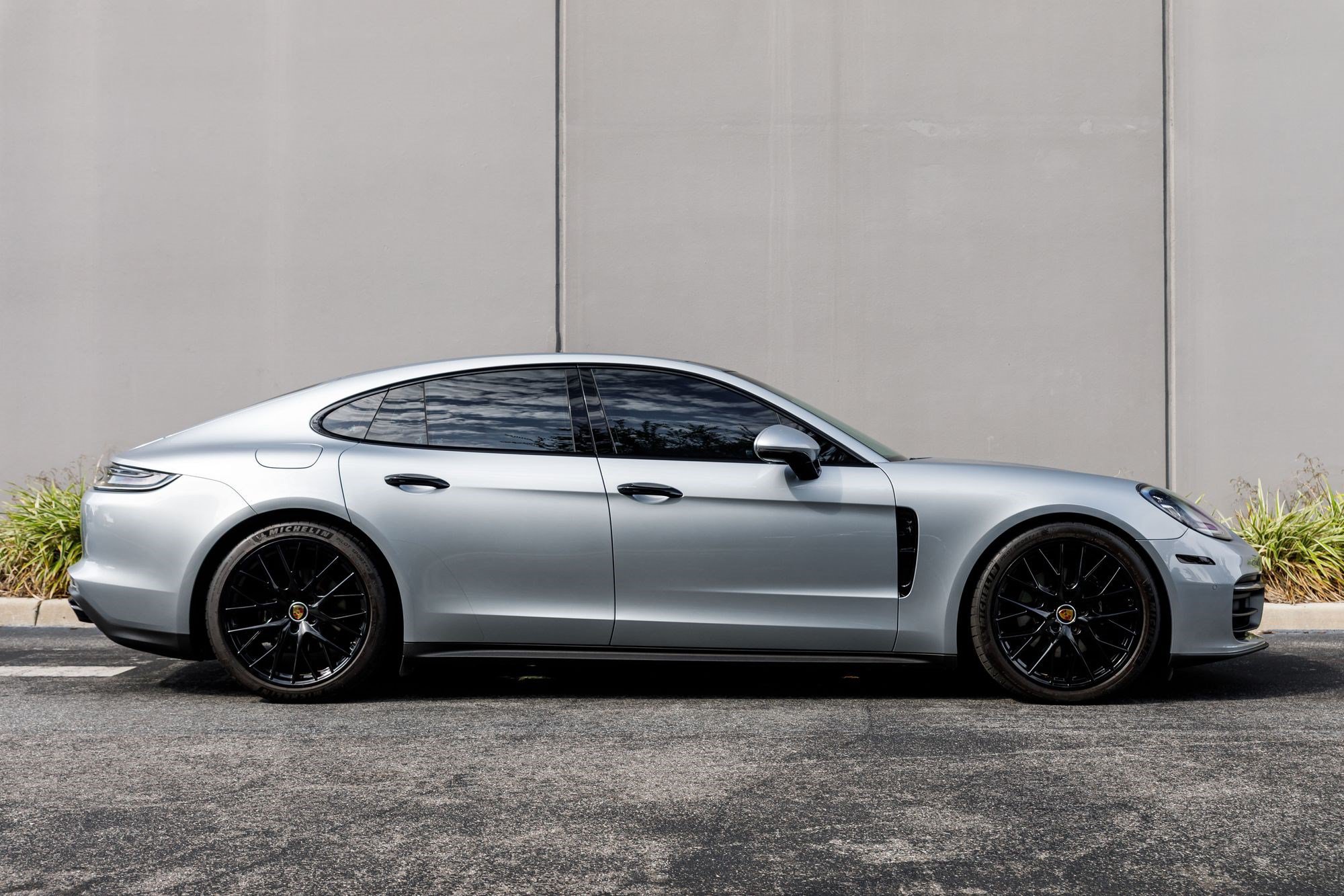Used 2021 Porsche Panamera image 6