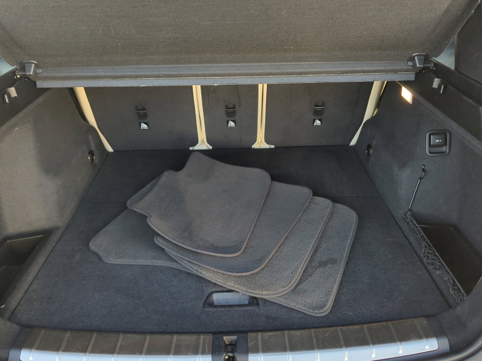 Used 2018 BMW X1 sDrive28i image 32