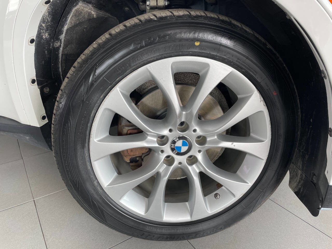 Used 2015 BMW X5 xDrive35i image 11