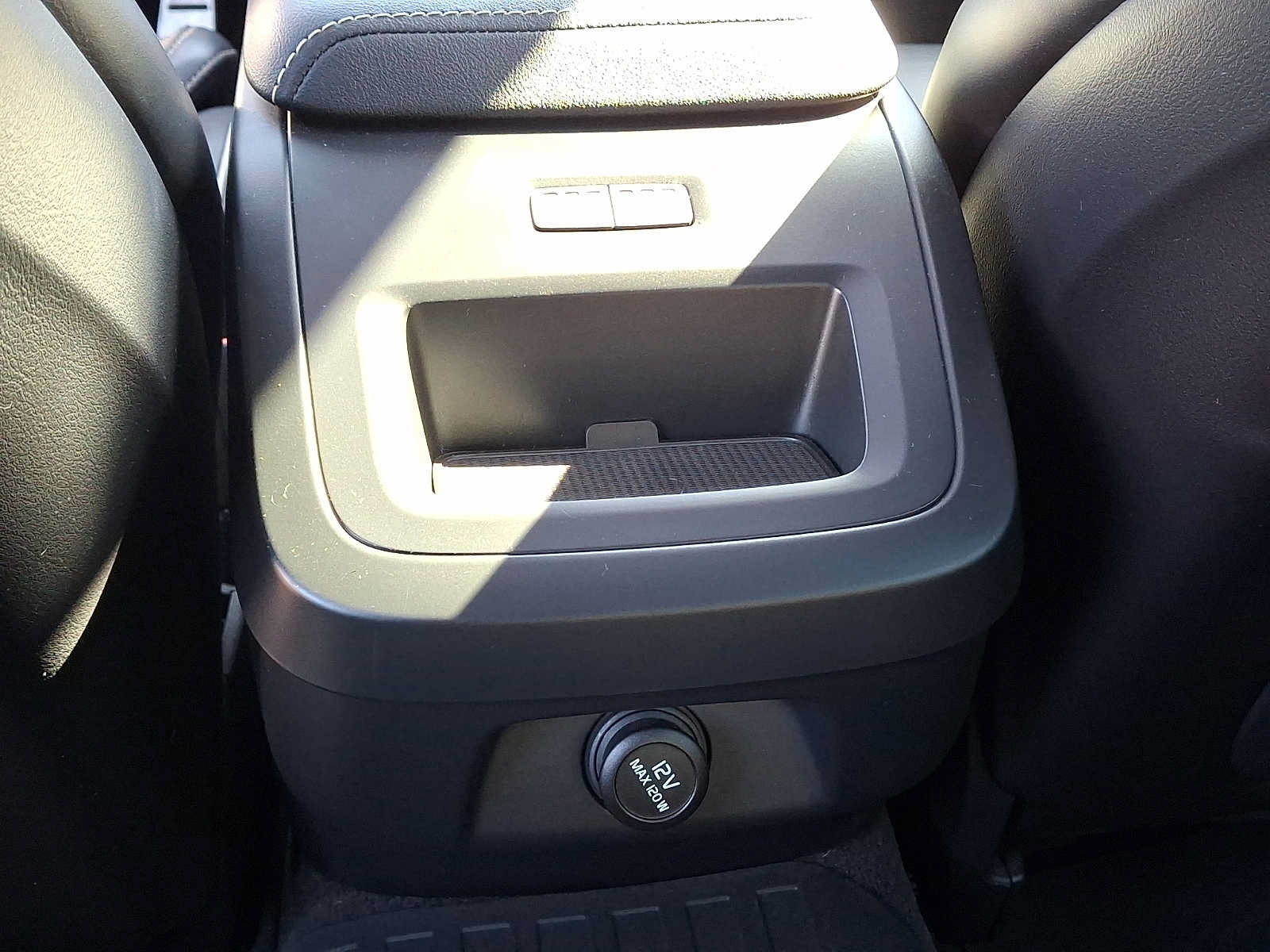 Used 2019 Volvo S60 T6 R-Design AWD/4WD image 11
