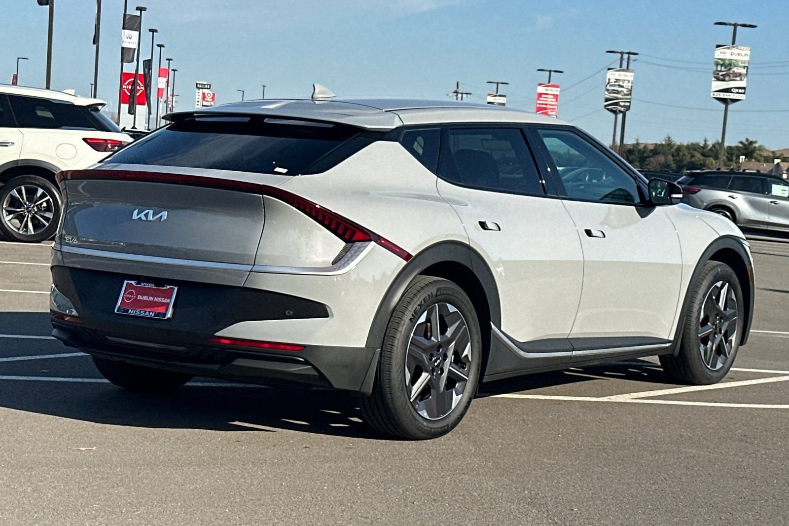 Used 2025 Kia EV6 Light image 4