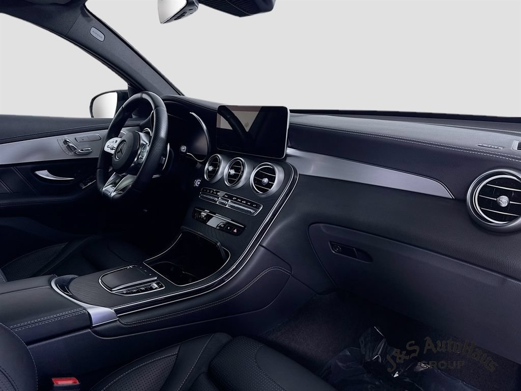 Used 2021 Mercedes-Benz GLC 63 AMG 4MATIC Coupe image 37