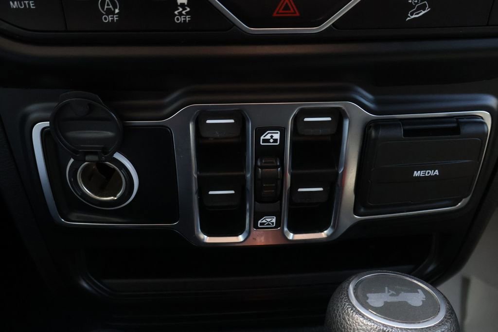 Used 2020 Jeep Wrangler Unlimited Sport S image 26