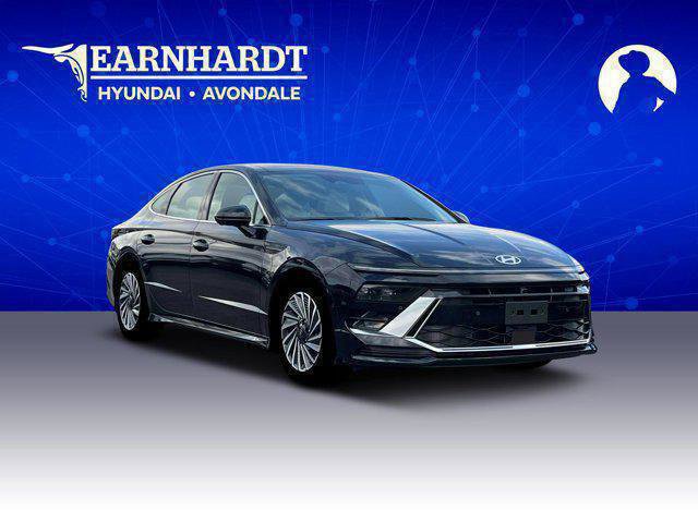 New 2025 Hyundai Sonata Limited image 11