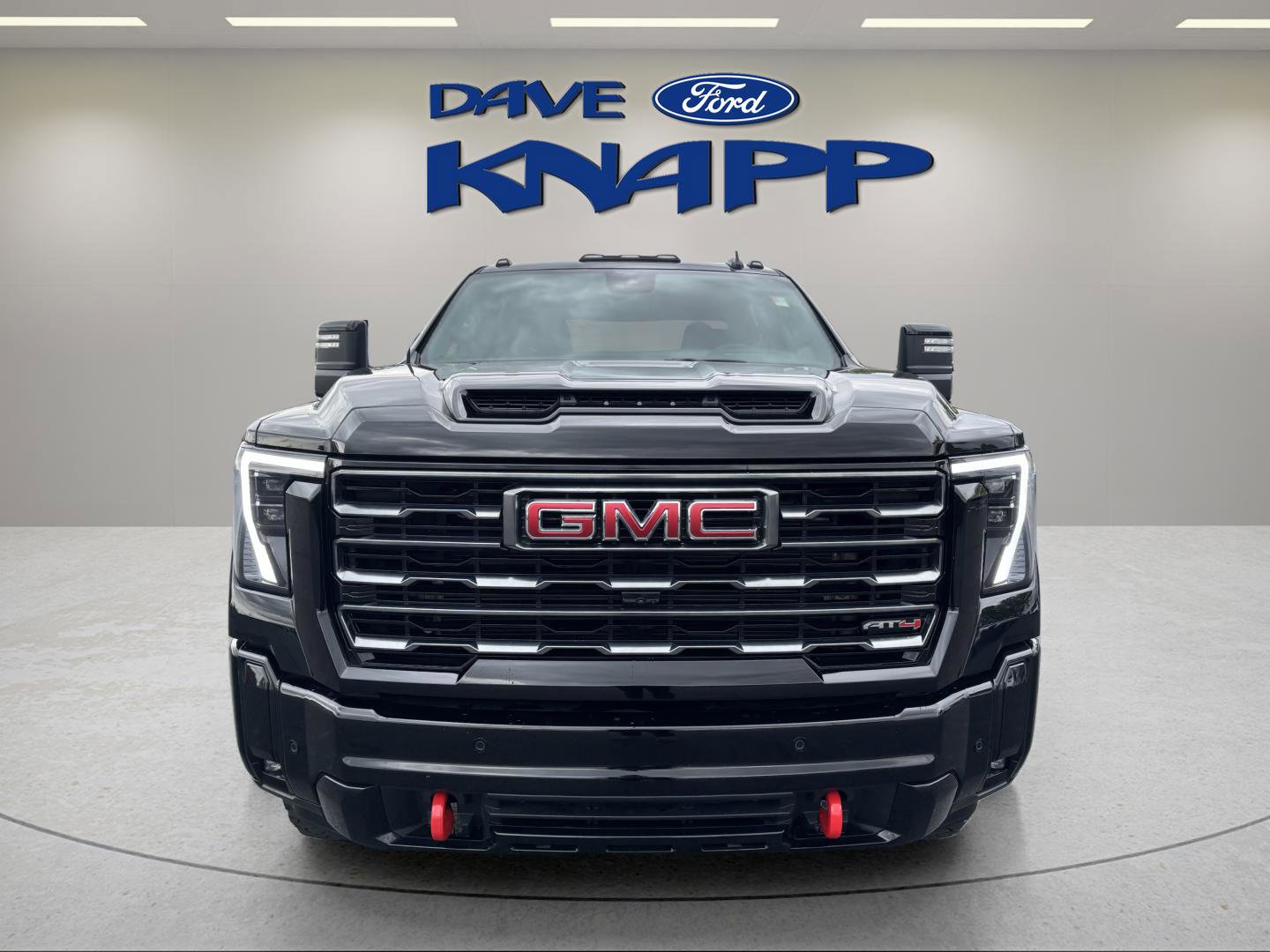 Used 2025 GMC Sierra 2500 AT4 w/ AT4 Premium Plus Package AWD/4WD image 2