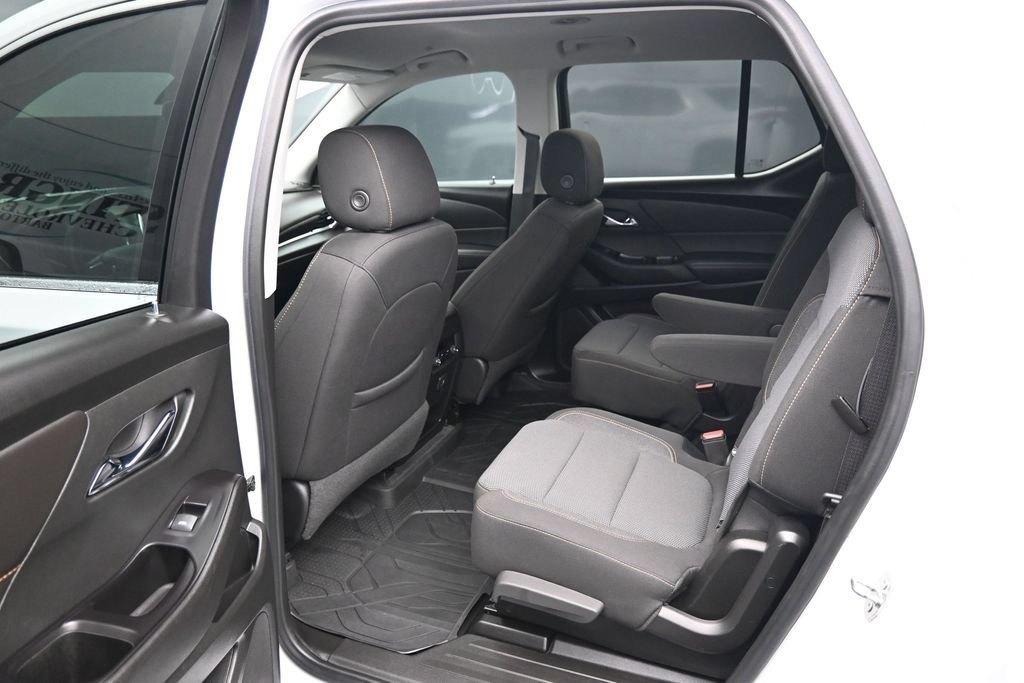 Used 2020 Chevrolet Traverse LT FWD image 14