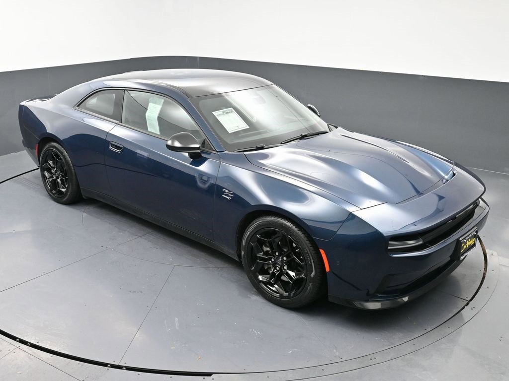 Used 2025 Dodge Charger R/T w/ Sun & Sound Package image 40