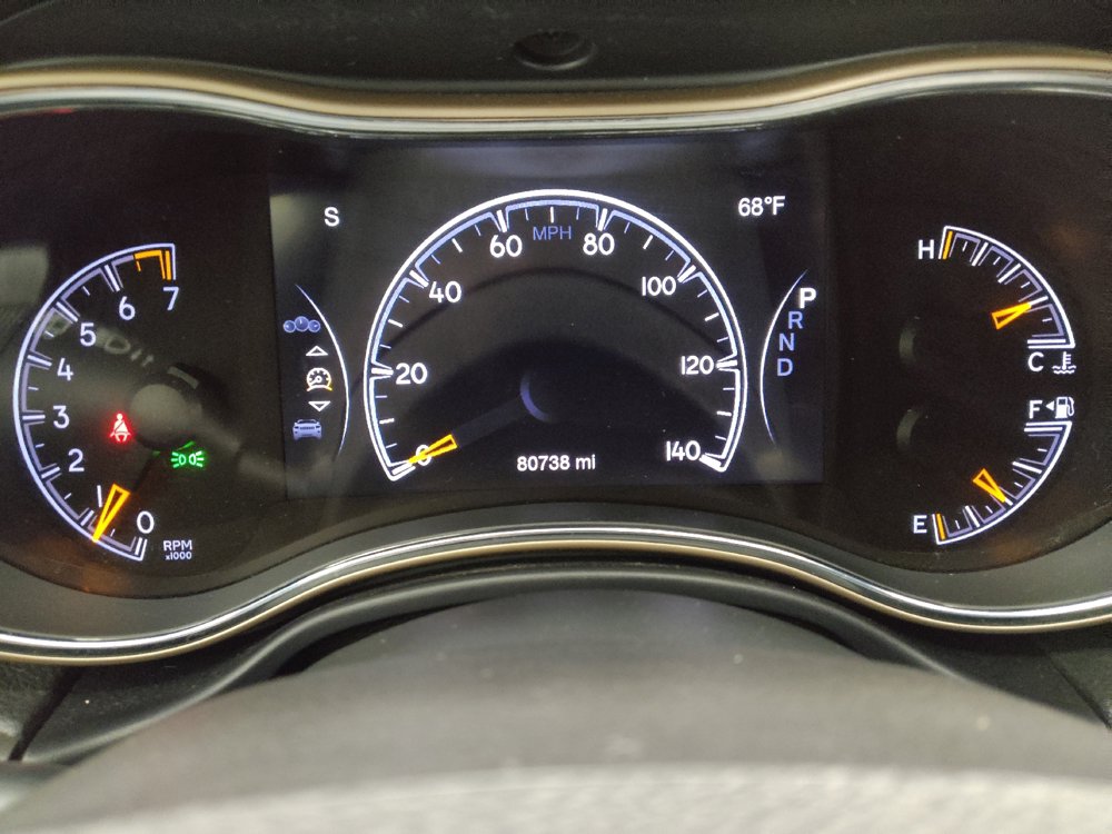 Used 2017 Jeep Grand Cherokee Limited AWD/4WD image 23