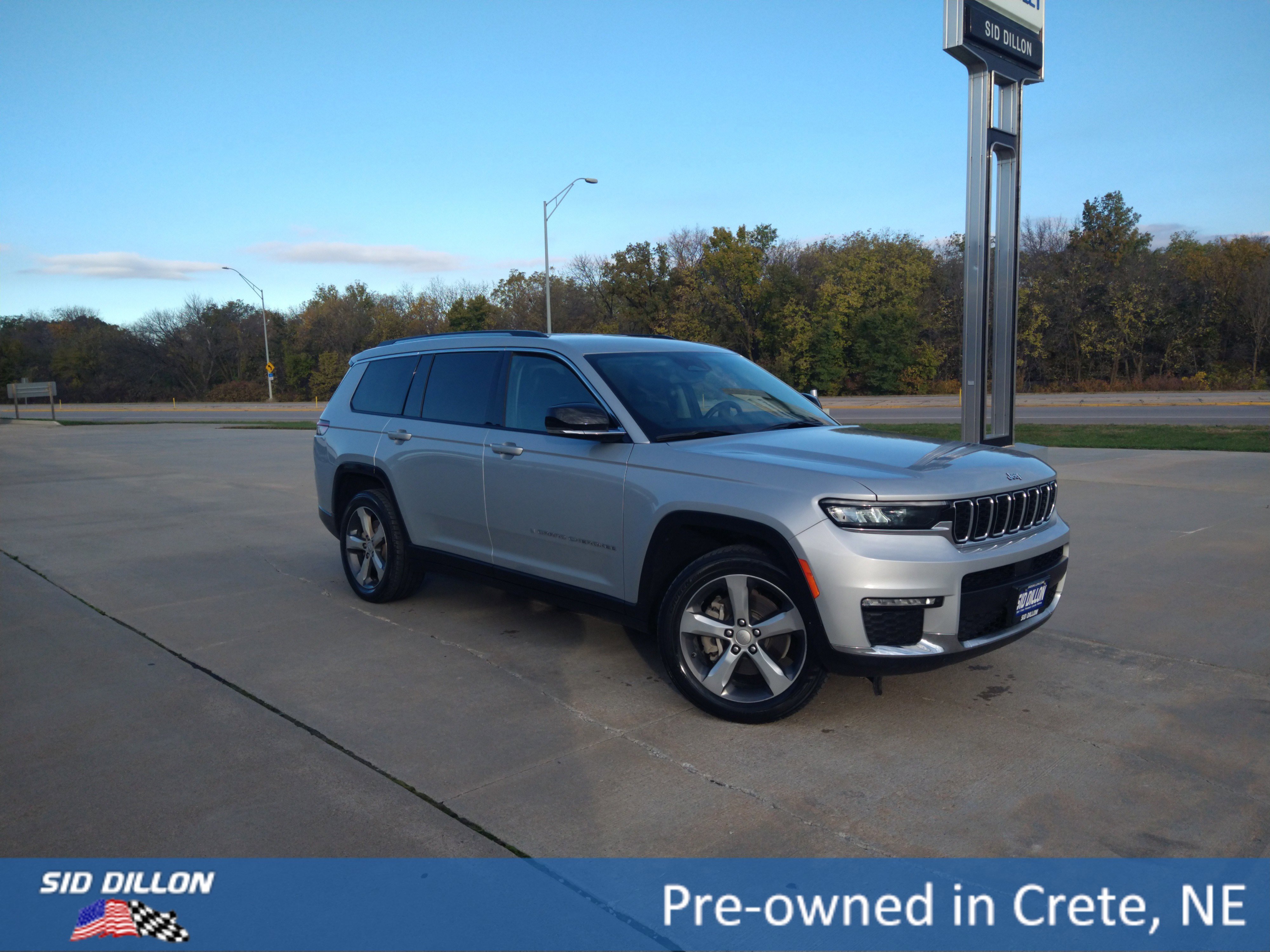 Used 2021 Jeep Grand Cherokee L Limited image 18