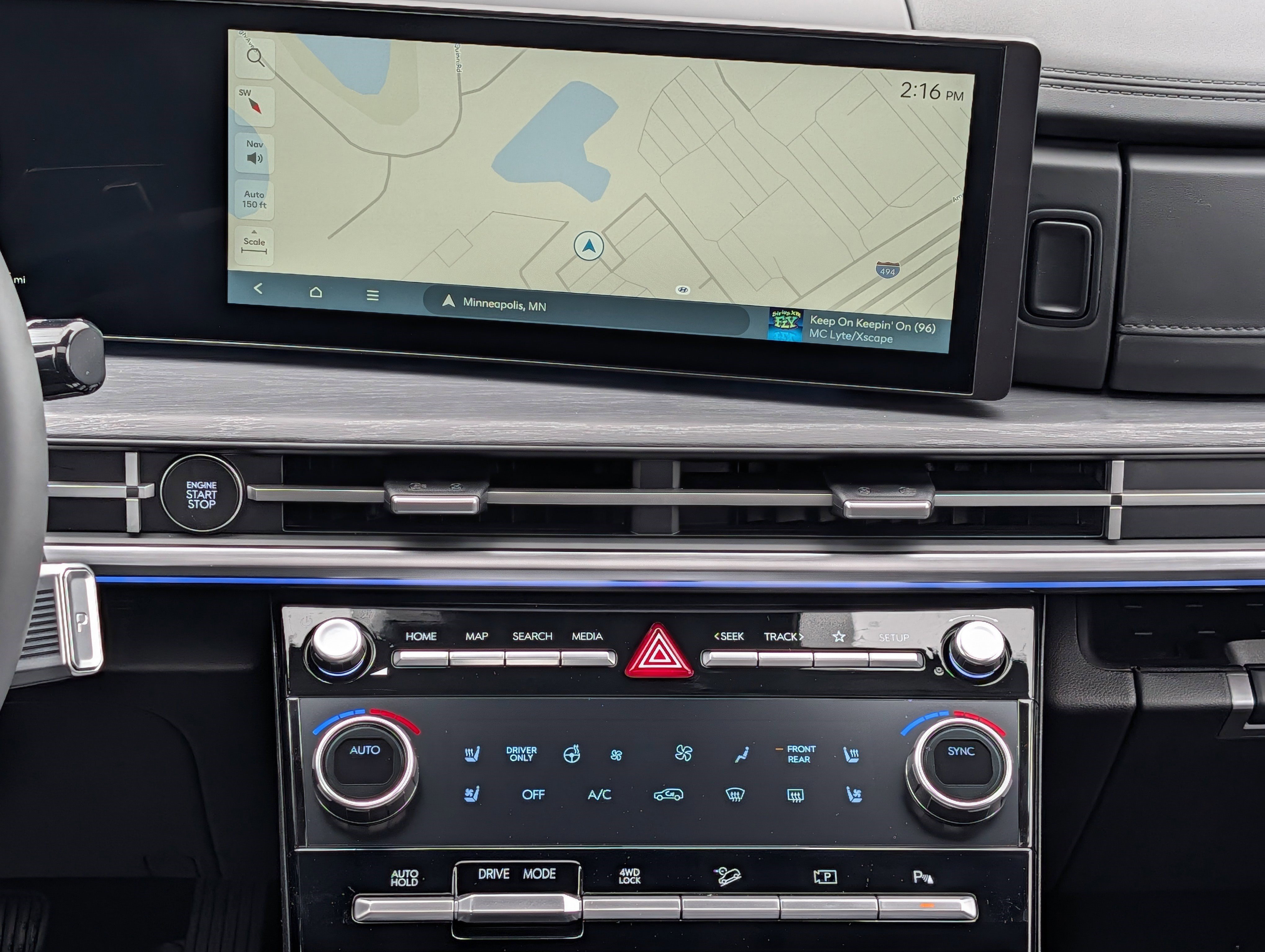 New 2026 Hyundai Santa Fe Limited AWD/4WD image 14