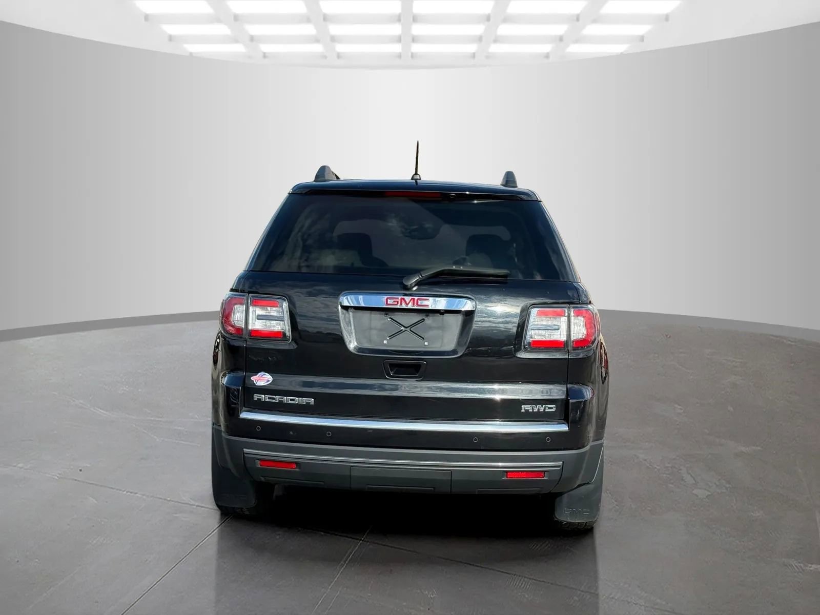 Used 2015 GMC Acadia SLT image 6