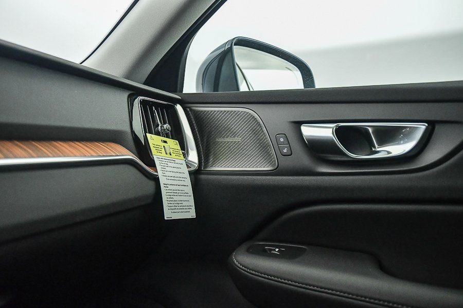 New 2026 Volvo V60 B5 Cross Country Plus w/ Climate Package image 23