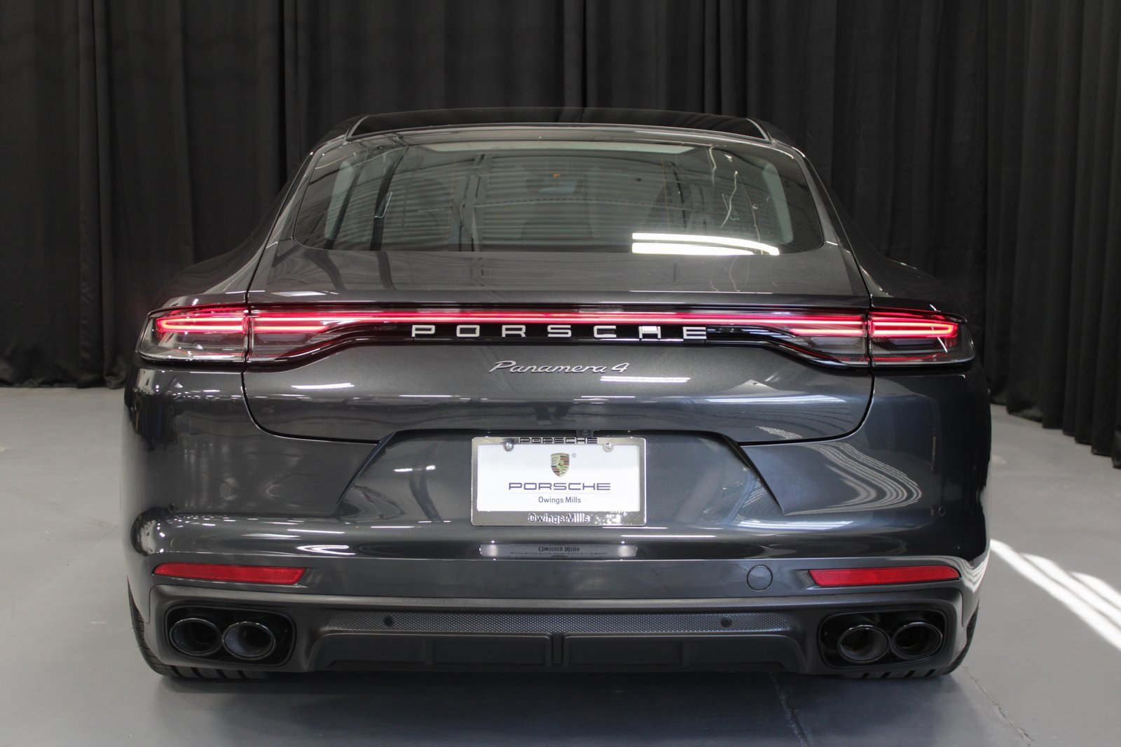Certified 2023 Porsche Panamera 4 Platinum Edition w/ Assistance Package image 6