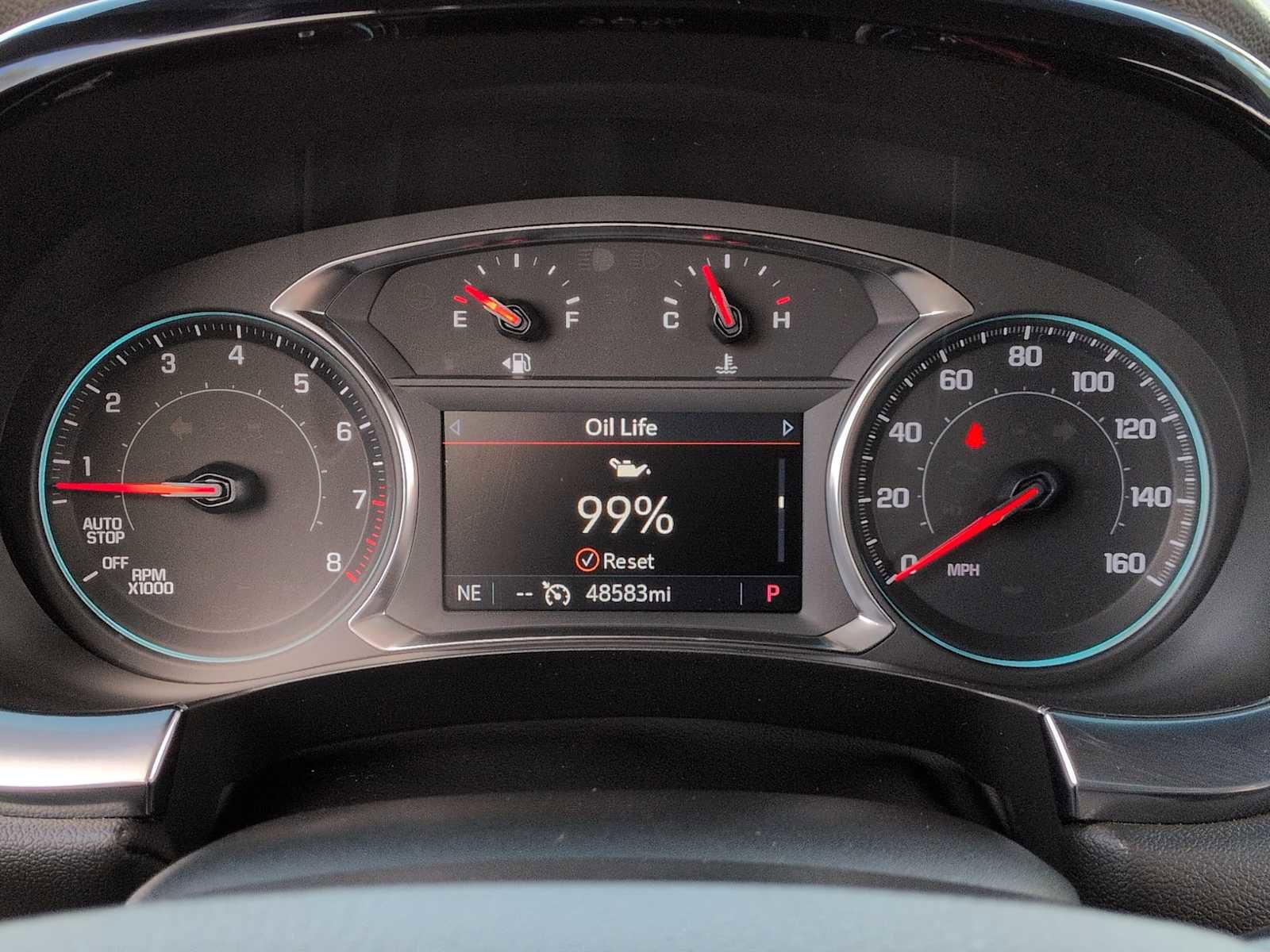 Used 2023 Chevrolet Traverse LT image 33