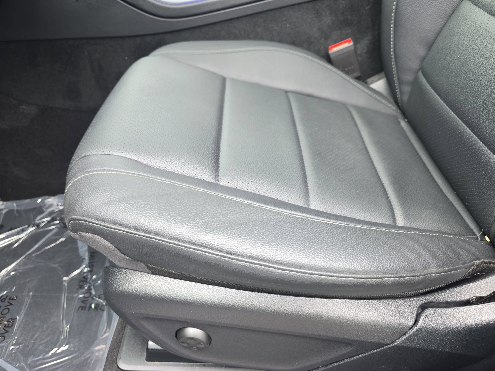 Certified 2024 Mercedes-Benz GLS 450 4MATIC image 28