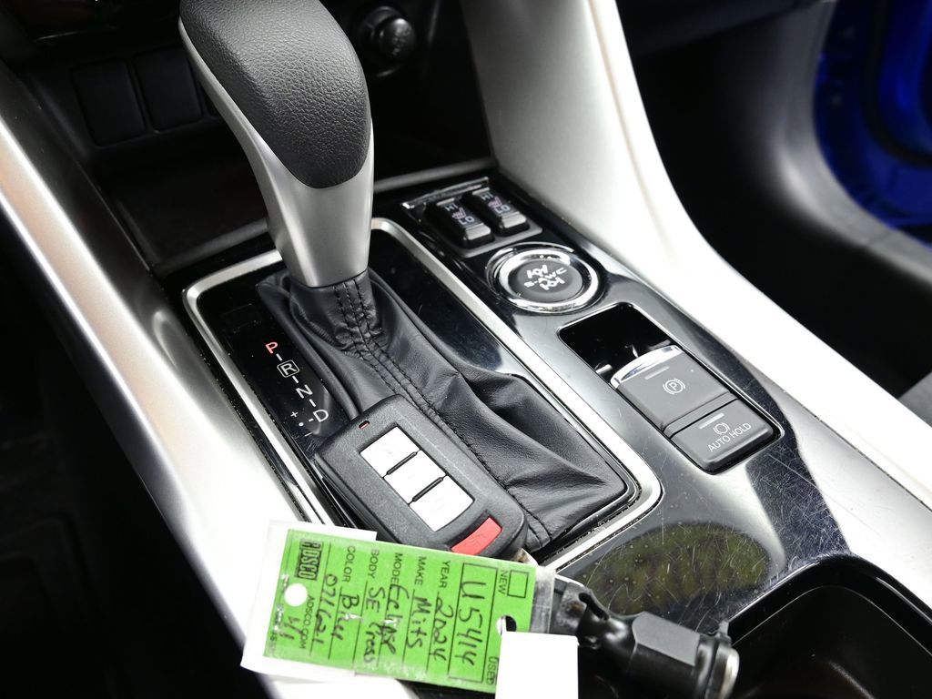 Used 2024 Mitsubishi Eclipse Cross SE image 12