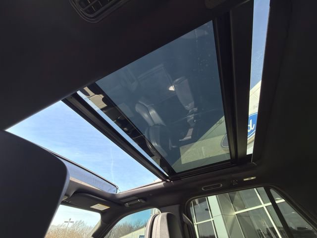 Used 2025 Lincoln Navigator Reserve w/ Jet Appearance Package image 23