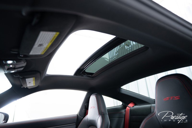 Used 2024 Porsche 911 Carrera GTS image 28