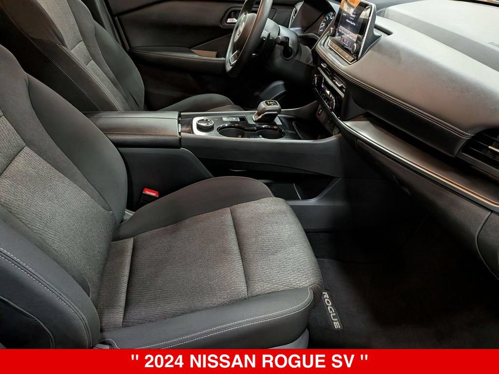 Certified 2024 Nissan Rogue SV AWD/4WD image 34