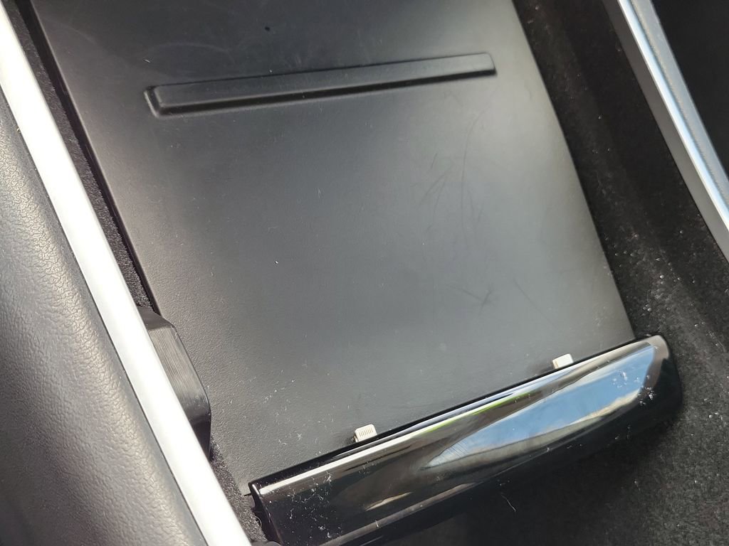 Used 2018 Tesla Model 3 Long Range image 34